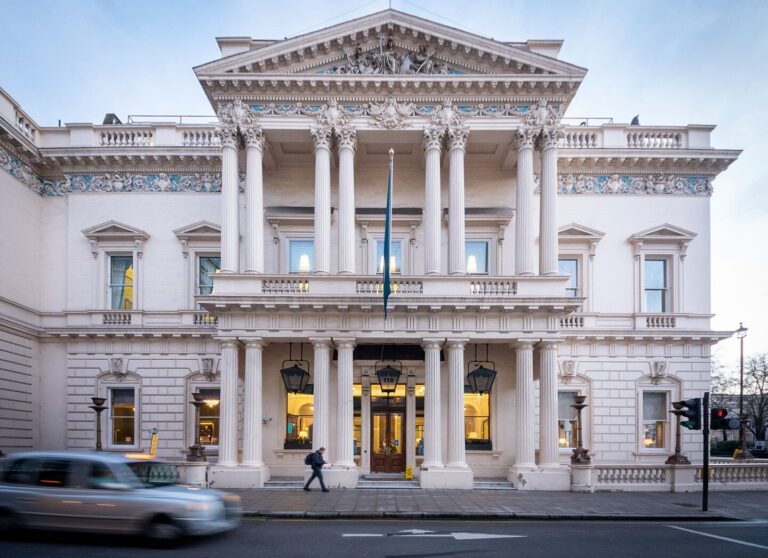 An exterior shot of 116 Pall Mall where the Coronation Day Afternoon tea and Concert will take place